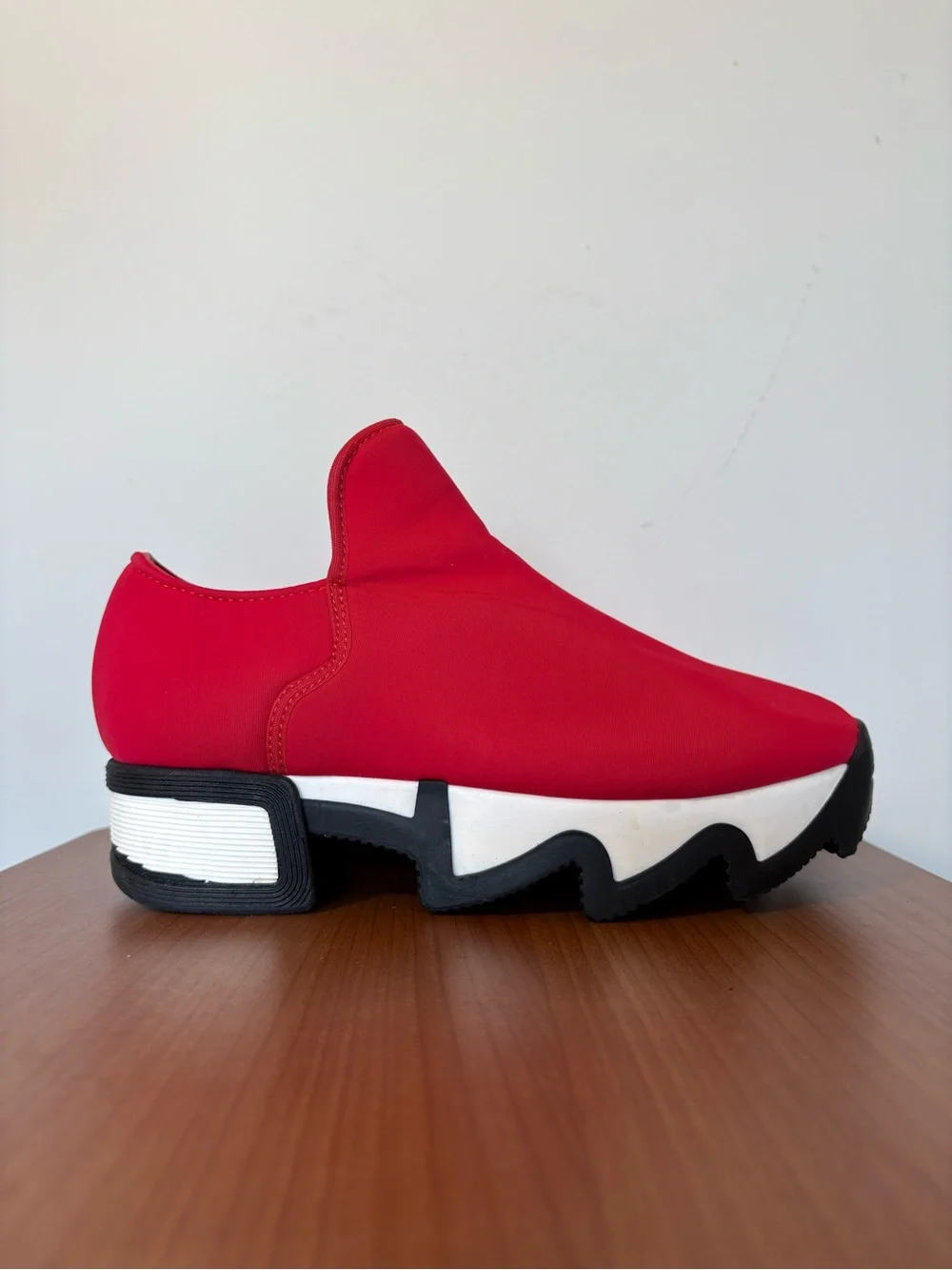 iRi WES I Red Low Top Neoprene Sneakers